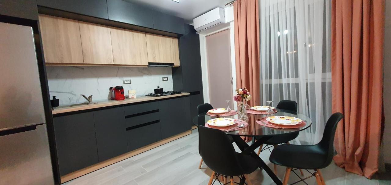 Helin Apartament By Alezzi N10 Năvodari Zewnętrze zdjęcie